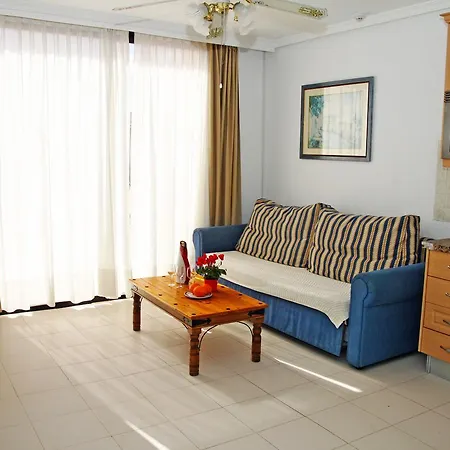 Paradise Court 